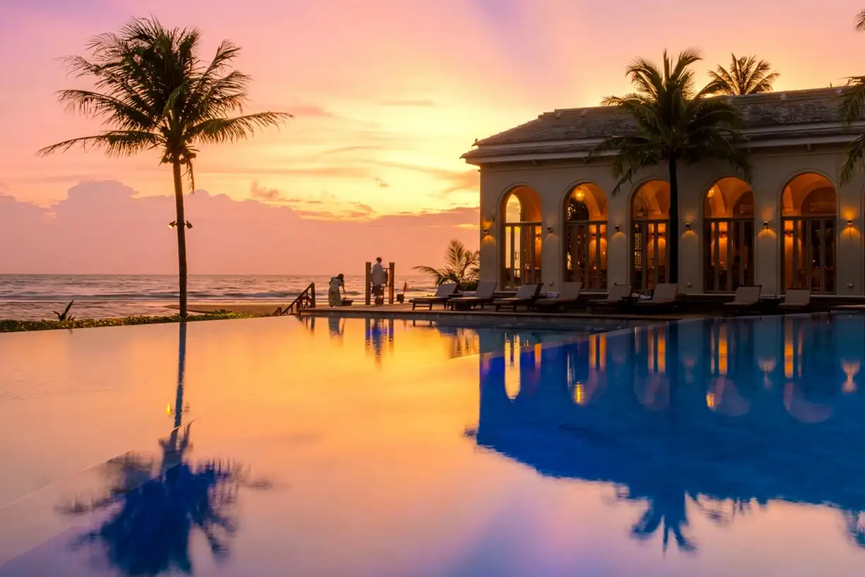 Luxurious accommodation facilities with iTravelBest offering premium hotel stays, comfortable amenities, and well-organized travel arrangements for a seamless and high-quality international tour experience